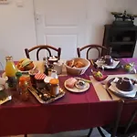 Le Moulin De Laval 3*