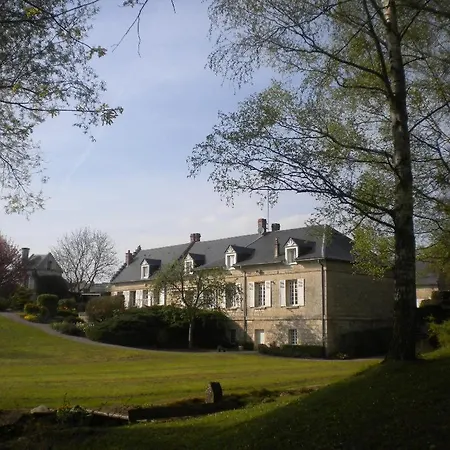Le Moulin De Laval Frühstückspension