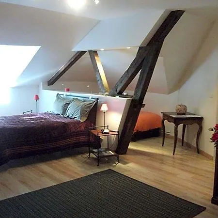 Le Moulin De Laval Oda ve Kahvaltı 3*
